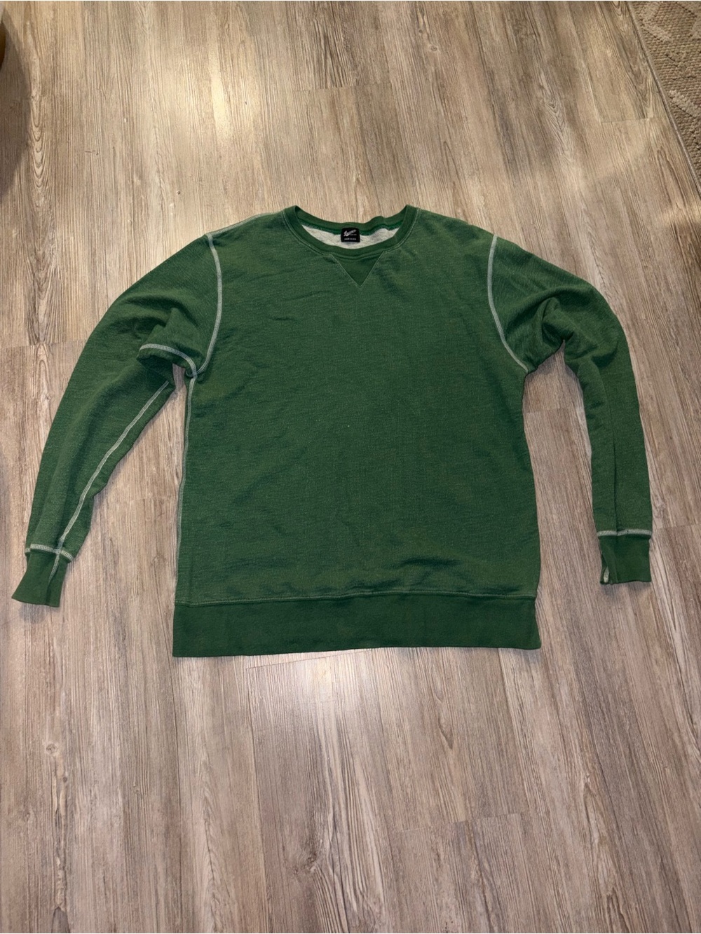Danner Large Men's Green Crewneck Sweater